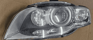 Audi A4 B7 lampa przód przednia prawa lewa xenon 8E0941004BM 8E0941003BM 7