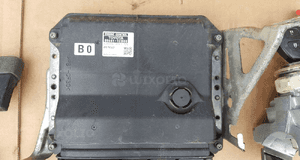 auris 2.0 sterownik kluczyk zestaw 89661-12B00 2