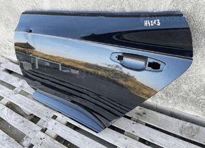Drzwi tyl tylne lewe vw arteon 3G8 ladne  listwa 2