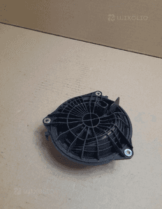 Klamka klapy tył vw polo 6R nr 6R6827469 6