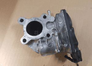 przepustnica mazda 6 2.2 citd sh01-20300 1