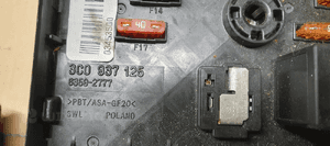 Skrzynka bezpieczników VW Passat B6 3C0937125 1K0937132F 1K0937132G 5