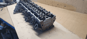 Głowica kompletna wałki Range Rover Vogue L322 3.0D 2246875 3