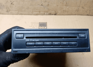 Zmieniarka CD Audi A6 C6 4E0035110A 4E09105110A 1
