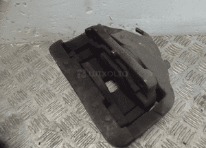 Bmw 5 E60 E61 3.0d zacisk hamulcowy prawy przód 3
