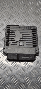 AUDI A1 KOMPUTER SILNIKA 03L906023KN 5WP42885AA 2