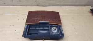 Popielniczka zapalniczka dekor VW Touareg 7L6857961B 7L6863071D 3