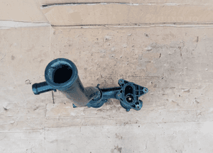 Obudowa termostatu termostat rurka wody Audi A3 8P 1.6 FSI 6