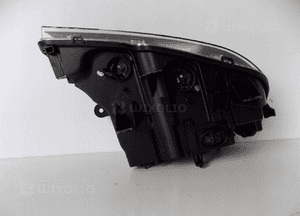 BMW X3 F25 Lampa przednia ksenonowa - L 6421 8
