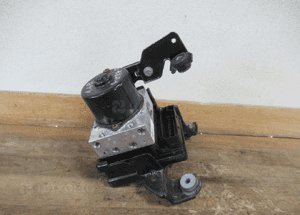 Pompa hamulcowa abs opel astra 3 iii h 13175399HC 2004- 1