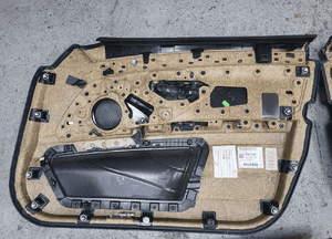 BOCZKI na drzwi Alcantara Komplet BMW 5 F10 F11 EU 12
