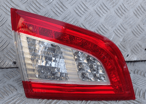 Peugeot 508 kombi lampa lewy tył radom 1