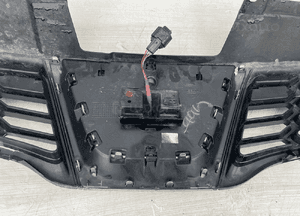Grill atrapa nissan qashqai J10 lift 62310BR10A kamera 11