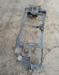 Mazda 323f 323 BJ 98-00 pas przedni Wzmocnienie 1