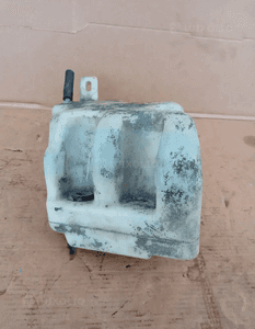 Zbiorniczek płynu spryskiwaczy BMW E39 1390635 3