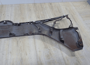 Toyota avensis lift T29 klapy tył 76811-05140 4U3 8