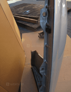 Błotnik prawy przód przedni mercedes cls W219 5