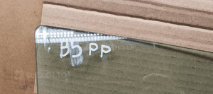 Szyba prawy przód przednia prawa VW Passat B5 AS2 99r 5