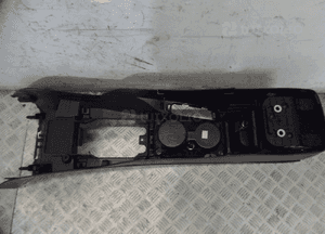 VOLVO V40 D3 014R TUNEL ŚRODKOWY PODŁOKIETNIK 3