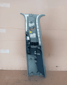 Osłona poszycie słupka prawa VW Touareg 7L6867240DJ 7L6819210B 2
