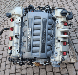 Porsche cayenne turbo s 4.8V8 M4851 M48/51 silnik kompletny 5