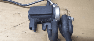 Zawór zaworek podciśnienia Citroen C5 III 2.0 HDI 9661960380 5