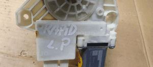 Silniczek szyby lewy przód przedni lewy Skoda Rapid 5JA959801H 6