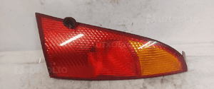 Tyl tylna lampa prawa ford focus MK1 hb 2