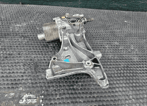 Podstawa 06H903143H 06J117021J Filtra Oleju Chlodniczka Lapa Wspornik Alternatora 1.8 2.0 TFSI AUDI A4 B8 A5 A3 VW 24