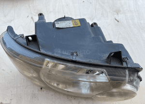 Lampa przednia przód prawa Xenon XBC501382 RHD Range Rover L322 LM Vogue Lift 2005-09 3