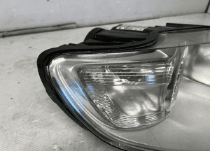 Lampa prawy przód 7L6941032A vw touareg i lift uk 4