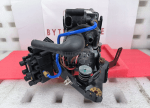 BMW G11 G12 G70 Pompa Kompresor zawieszenia 37206895101 6895101 4