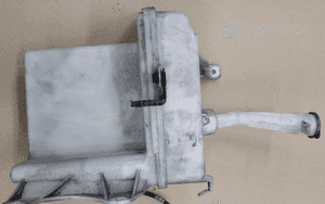 Toyota Avensis T27 zbiorniczek spryskiwaczy 3