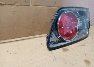 Lampa prawy tył tylna prawa w klapę Mazda 6 Lift 3