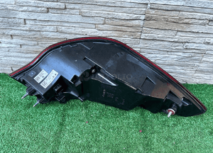 Lampa tylna tył bmw 4 G22 7477604 5
