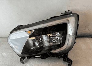 Lampa lewy przod renault master iv 4 260607867R 1