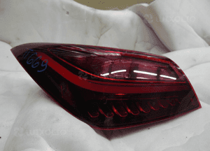 Mercedes 118 A118 cla idealna lampa tylna lewa 3