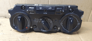 Panel nawiewu powietrza VW Passat B6 1