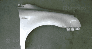 Toyota avensis lift 2007 błotnik przedni prawy