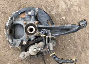 Zwrotnica tarcza zacisk przedni prawa 8H32-3K185 Range Rover Sport L320 Lift 1