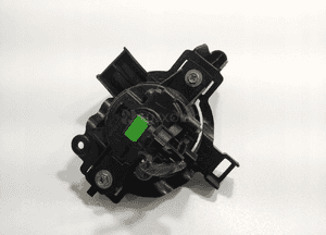 Kosz lewy mocowanie halogenu halogen renault koleos i 8200002470 2008-2015 7
