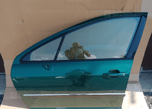 Drzwi lewy Przod Peugeot 407 KQMD W Kolor 1