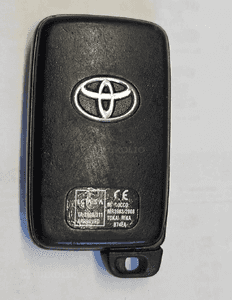 Toyota Avensis T27 pilot kluczyk 1