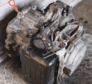 Skrzynia biegów kia carens iii 2.0 crdi 16V 140KM T81ADP 2008 10