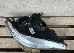 Lampa przod przednia prawa bmw X1 F48 7495004 7495004-06 full led euro cala 5