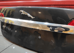 Jaguar xf X250 klapa bagażnika pel tył tylna kompletna lampa blenda igła 5