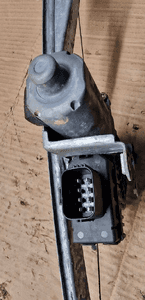 Mechanizm podnośnik szyby lewy tył Ford Mondeo MK3 0130821773 5
