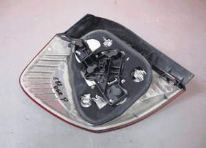 BMW 1 E87 Lampa Tylna Lewa - 11779 7