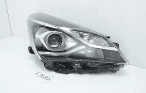 Toyota yaris iii 17- lift lampa prawy przód prawa przednia koito 0D-197 2