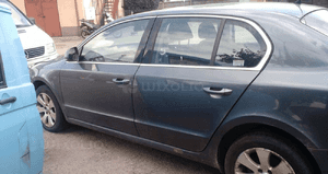 drzwi lewe tył skoda superb 2 9153